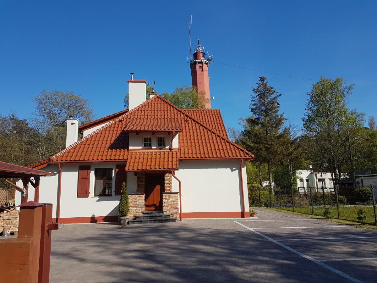 Zabytkowy Dom Latarnikow Hel Luaran gambar